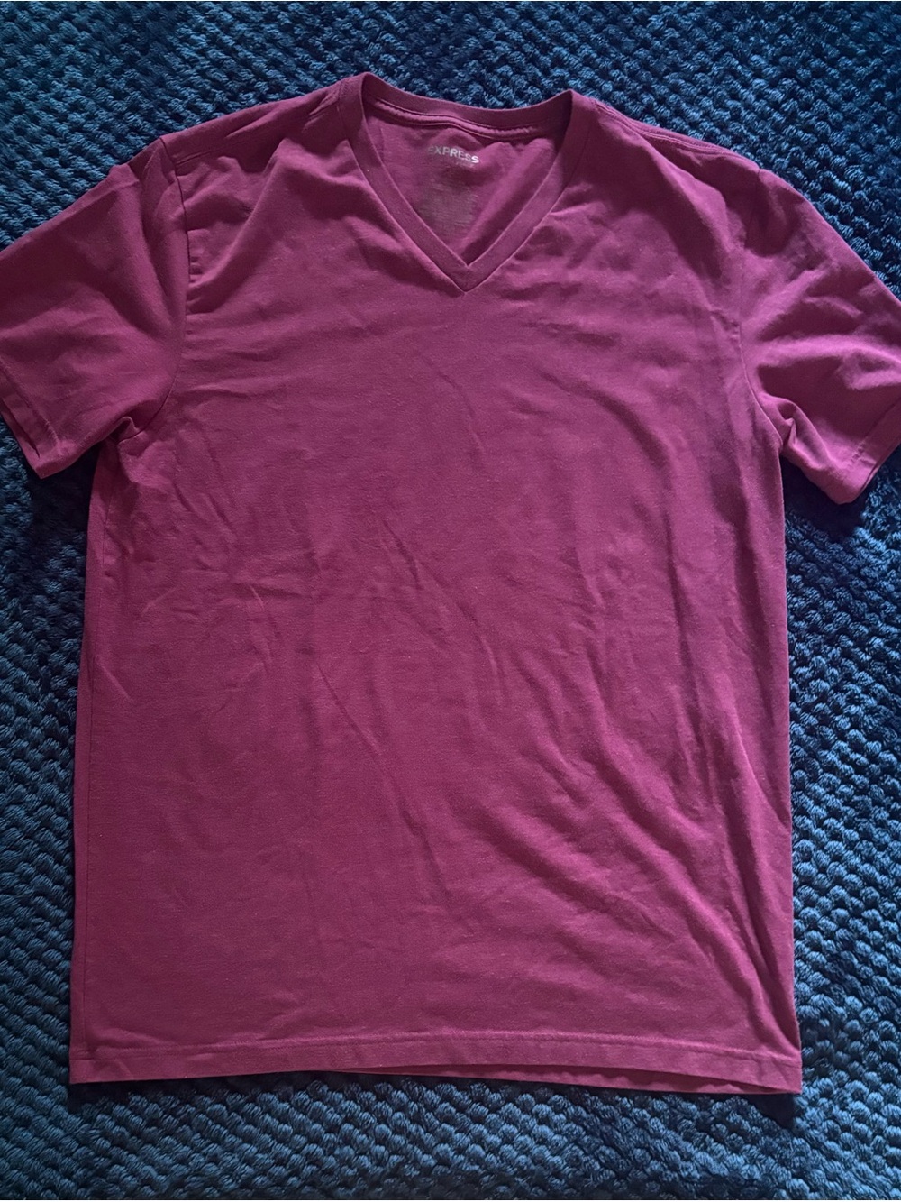 Express Stretch V-Neck T-Shirt